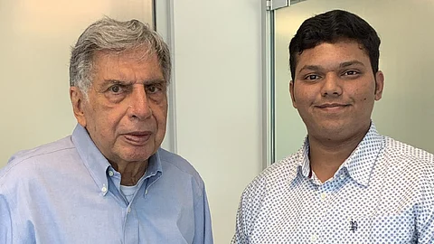 18കാരന്റെ സ്റ്റാര്ട്ടപ്പില് പണം നിക്ഷേപിച്ച് രത്തന് ടാറ്റ, കുറഞ്ഞ ചെലവില് മരുന്നുകള് ഇന്ത്യയിലെ ജനങ്ങളിലെത്തിക്കാന്