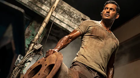 തുപ്പരിവാലന് തര്ക്കത്തില് തന്നെ, 'ചക്ര' കൊവിഡിനിടെ പൂര്ത്തിയാക്കാന് വിശാല്