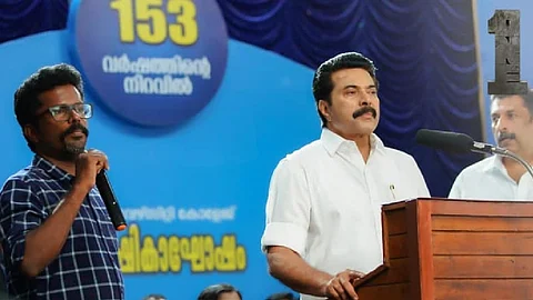 ജനക്കൂട്ടത്തിന്റെ പശ്ചാത്തലത്തില് മമ്മൂക്ക ഉള്പ്പെട്ട സീന് ഷൂട്ട് ചെയ്യാന് ബാക്കി,വണ് തിയറ്ററിലേക്ക് തന്നെയെന്ന് സന്തോഷ് വിശ്വനാഥ്