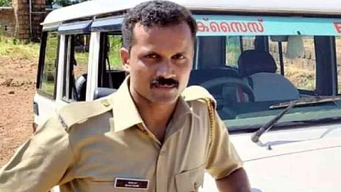 സംസ്ഥാനത്ത് ഒരു കൊവിഡ് മരണം കൂടി; ചികിത്സയിലായിരുന്ന എക്സൈസ് ജീവനക്കാരന് മരിച്ചു