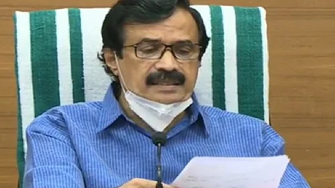 എസ്എസ്എല്സി ഫലം പ്രഖ്യാപിച്ചു; 98.82% വിജയം, 41,906 പേര്ക്ക് എല്ലാ വിഷയങ്ങള്ക്കും എ പ്ലസ്