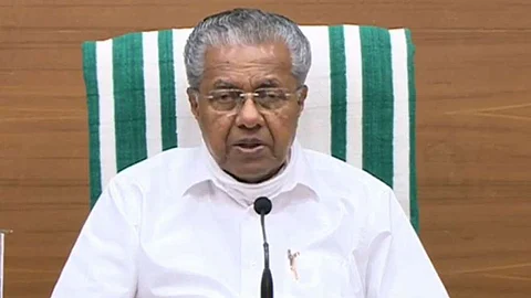 സംസ്ഥാനത്ത് 211 പേര്ക്ക് കൊവിഡ്, 200 കടക്കുന്നത് ആദ്യം; ജാഗ്രത വേണ്ട സമയമെന്ന് മുഖ്യമന്ത്രി