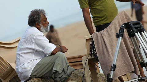 നാടകത്തിലും ആത്മവ്യഥകളിലൂടെ സഞ്ചരിക്കാനായിരുന്നു താല്പ്പര്യം, സ്ഥിരം ചേരുവകളേ ജനപ്രിയത സൃഷ്ടിക്കൂ എന്ന ചിന്ത തെറ്റ് : പി ബാലചന്ദ്രന്