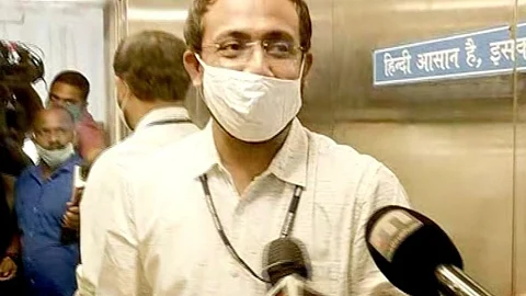 മുഖ്യമന്ത്രിയുടെ ഓഫീസില് നിന്ന് ആരും വിളിച്ചില്ലെന്ന് പറഞ്ഞ കസ്റ്റംസ് ഉദ്യോഗസ്ഥന് നാഗ്പൂരിലേക്ക് സ്ഥലംമാറ്റം