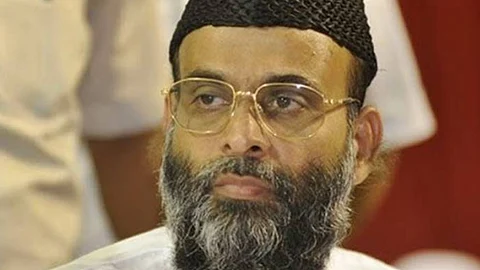 'റാവുമാര് പിന്ഗാമികളിലൂടെ പുനര്ജനിക്കുന്നു', കോണ്ഗ്രസ് നേതാക്കളെ വിമര്ശിച്ച് മഅദനി