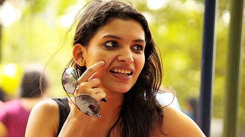 പ്രസ്താവനയില് ഉറച്ചുനില്ക്കുന്നു, ഡിലീറ്റ് ചെയ്തതല്ല, മാസ് റിപ്പോര്ട്ടില് റിമൂവ് ആയതാണെന്ന് രശ്മി. ആര്. നായര്
