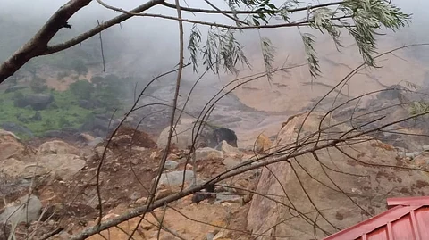 രാജമലയില് 58 പേരെ കൂടി കണ്ടെത്താനുണ്ടെന്ന് അധികൃതര്