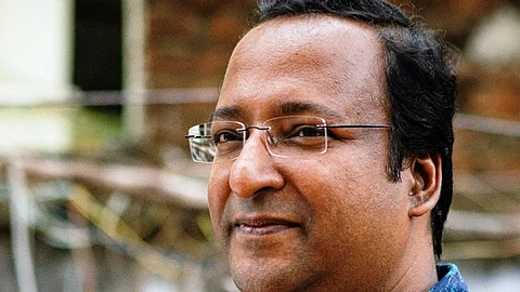 ഫ്ലാഷ് ഫിക്ഷന് : ചെറിയ
കാന്വാസിലെ വലിയ ലോകങ്ങള്