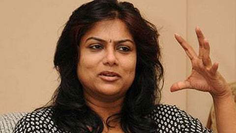 'കഴിഞ്ഞ 28 വര്ഷമായി നമ്മളെ വിഡ്ഢികളാക്കുകയായിരുന്നു'; ഹത്രാസ് പെണ്കുട്ടിക്കെങ്കിലും നീതി ലഭിക്കുമെന്ന് പ്രതീക്ഷിക്കാമെന്ന് രഞ്ജിനി