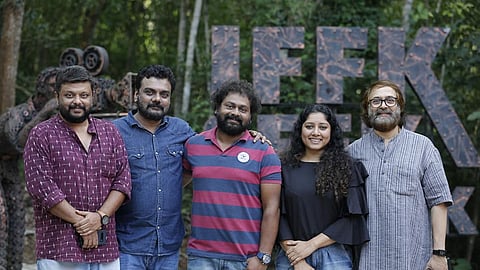 മികച്ച സീരിയലിനും രണ്ടാമത്തെ സീരിയലിനും യോഗ്യമായ ഒന്നുമില്ലെന്ന് ജൂറി, കൗമുദി ടിവിക്ക് ഏഴ് അവാര്ഡ്; മറിമായം മികച്ച കോമഡി പ്രോഗ്രാം