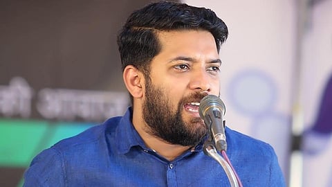 പിണറായി സിപിഐയില് അടിമകളെ 'ഒണ്ടാക്കുന്നത്' കൊണ്ടാണ് എം.എം മണി ആനിരാജയെ ആക്ഷേപിച്ചിട്ടും പ്രതിഷേധമില്ലാത്തത്; ഷാഫി പറമ്പില്