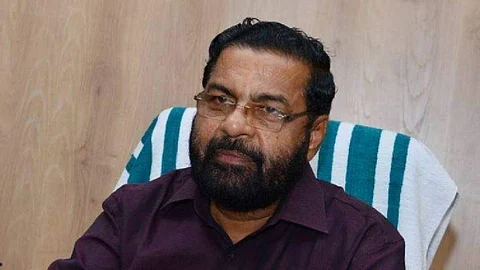 'മന്ത്രിയോട് വിളിച്ച് കാര്യം ചോദിക്കുന്നത് ഇത്രവലിയ കാര്യമാണോ?', ജലീലിനെ പിന്തുണച്ച് കടകംപള്ളി
