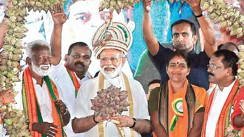 കുമ്മനവും ശോഭയും കൃഷ്ണദാസുമില്ല; മുതിര്ന്ന നേതാക്കളെ പരിഗണിക്കാത്തതില് ബിജെപിയില് അതൃപ്തി