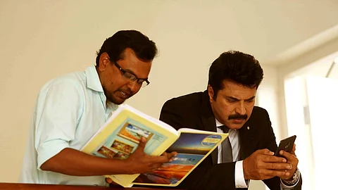 ചന്തുവിന്റെ അങ്കക്കലിയില് വെട്ടിവീഴ്ത്തിയ വാഴകള്, മമ്മൂട്ടിയെക്കുറിച്ച് പ്രജേഷ് സെന്