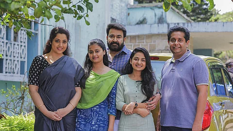 ആറ് കൊല്ലത്തിന് ശേഷം ജോര്ജുകുട്ടിയും ഫാമിലിയും; ദൃശ്യം സെക്കന്ഡ് തൊടുപുഴയിലേക്ക്