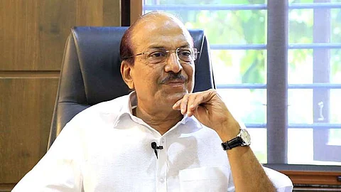 പി.കെ കുഞ്ഞാലിക്കുട്ടി മലപ്പുറത്തോ വേങ്ങരയിലോ മത്സരിക്കും; എതിര്പ്പുകള് ഒത്തുതീര്പ്പാക്കി