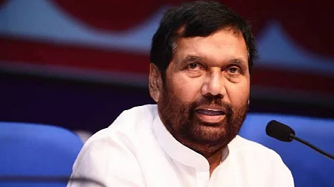 അഞ്ച് പതിറ്റാണ്ട് ദേശീയ രാഷ്ട്രീയത്തില് നിറഞ്ഞുനിന്ന വ്യക്തിത്വം, ദളിത് നേതാവ്; രാം വിലാസ് പാസ്വാന് അന്തരിച്ചു