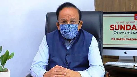 'കൊവിഡ് പ്രതിരോധത്തില് കേരളത്തിന് വീഴ്ചയുണ്ടായി, നല്കേണ്ടി വരുന്നത് വലിയ വില'; വിമര്ശനവുമായി കേന്ദ്രആരോഗ്യമന്ത്രി