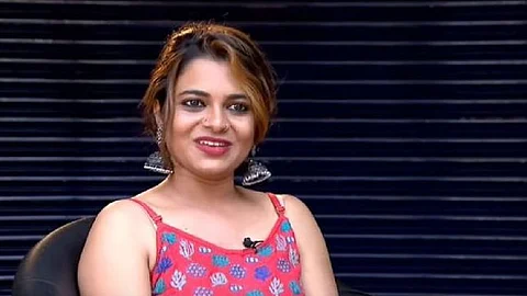 'കുട്ടികള് കീറിപ്പഠിക്കട്ടെ,എന്നിട്ട് കുഴിച്ചിടേ.. കത്തിക്കേ.. എന്ത് വേണേലും ചെയ്യട്ടെ', മരണശേഷം എന്ത് ചെയ്യുമെന്ന ചോദ്യത്തോട് ജസ്ല