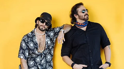 'സര്ക്കസി'ലൂടെ രണ്വീര് സിങ് രോഹിത് ഷെട്ടി കൂട്ടുകെട്ട് വീണ്ടും; ചിത്രം അടുത്ത വര്ഷം തിയേറ്ററില്