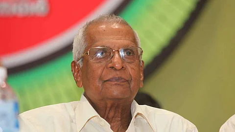 ബിനീഷ് ഗുണ്ട, പണത്തോട് ആര്ത്തിയെന്നും സിപിഎം നേതാവ് എംഎം ലോറന്സ്