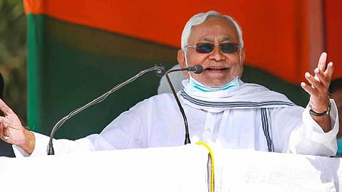 ബിഹാറില് നിതീഷ് കുമാര് തന്നെ മുഖ്യമന്ത്രി; എന്.ഡി.എ തീരുമാനം, സത്യപ്രതിജ്ഞ തിങ്കളാഴ്ച