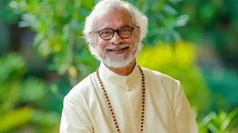 കെ.പി യോഹന്നാന്റെ വീട്ടിലും സ്ഥാപനങ്ങളിലും റെയ്ഡ്, പരിശോധനക്ക് ഡല്ഹി-മുംബൈ കേന്ദ്രത്തിലെ ഉദ്യോഗസ്ഥരും