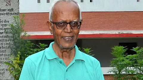 'മനുഷ്യത്വം ഇപ്പോഴും അവശേഷിക്കുന്നു', ജയിലിലേക്ക് സ്റ്റാന് സ്വാമിക്ക് സ്ട്രോയും സിപ്പര് കപ്പും അയക്കാന് കാമ്പയിന്