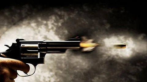 പരിശോധനയ്ക്ക് കൊണ്ടുവന്ന തോക്ക് അബദ്ധത്തില് പൊട്ടി; ഉപയോഗിക്കാന് യോഗ്യനല്ലെന്ന് തഹസീല്ദാറുടെ റിപ്പോര്ട്ട്