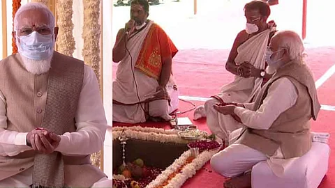 'ഒരു സെക്കുലര് രാജ്യത്തില് സര്ക്കാര് വക കെട്ടിടം പണിയുമ്പോള് പൂജ എന്തിനാണ്?', തറക്കല്ലിടല് ചടങ്ങിനെതിരെ വിമര്ശനം