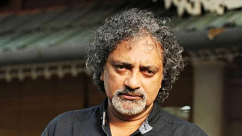 മുന്നണികള് വിജയികളെ കിഴക്കമ്പലത്ത് അയച്ച് പരിശീലനം നല്കണമെന്ന് ജോയ് മാത്യു