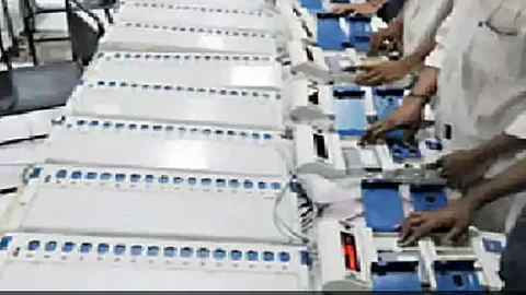 വോട്ടെണ്ണല് ആരംഭിച്ചു; ആദ്യ ലീഡ് ഇടതിന്