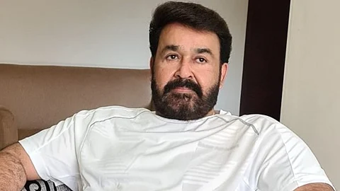 'ആ ചിത്രം മലയാള സിനിമയുടെ ബൈബിള്, സംവിധായകന് നല്ലൊരു സ്റ്റോറിടെല്ലറും'; മോഹന്ലാല്