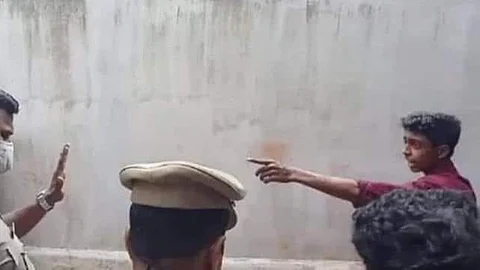 ജിഷ്ണു പ്രണോയിയുടെ അമ്മയെ വലിച്ചിഴച്ചതും ഇതേ പോലീസ് ആയിരുന്നു