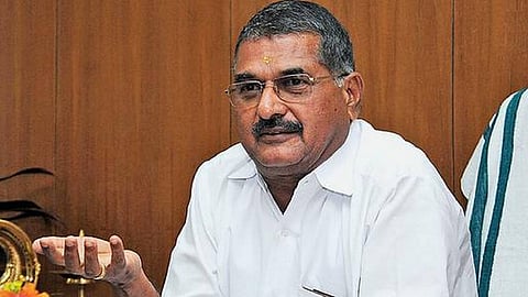 കൊച്ചിയില് ഒറ്റ വോട്ടിന് മേയര് സ്ഥാനാര്ത്ഥി എന്.വേണുഗോപാലിന് തോല്വി, യു.ഡി.എഫ് സീറ്റ് പിടിച്ചെടുത്തത് ബി.ജെ.പി
