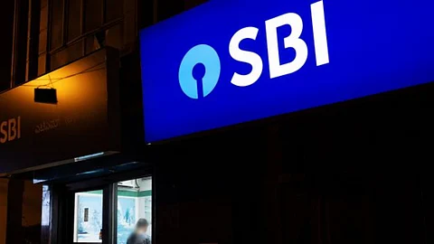 'തൊഴിലന്വേഷകരായ ചെറുപ്പക്കാരോട് ചെയ്യുന്ന അനീതി'; അപ്രന്റീസ് നിയമനനീക്കത്തില് നിന്ന് എസ്.ബി.ഐ പിന്മാറണമെന്ന് ആവശ്യം