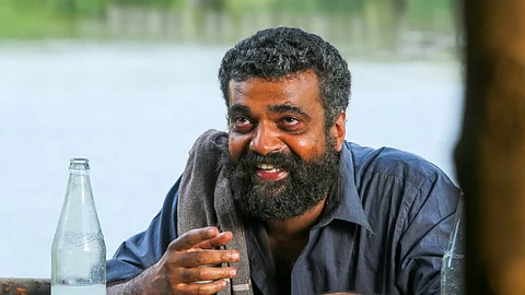 'കേട്ടപ്പോൾ തലയിൽ ആരോ കൂടം കൊണ്ട് അടിച്ചത് പോലെ'