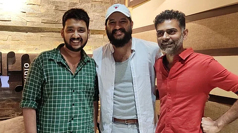 അല്ഫോണ്സിന്റെ 'പാട്ടി'നായ് വിജയ് യേശുദാസ്, വിനായക് ശശികുമാറിന്റെ ഗാനം