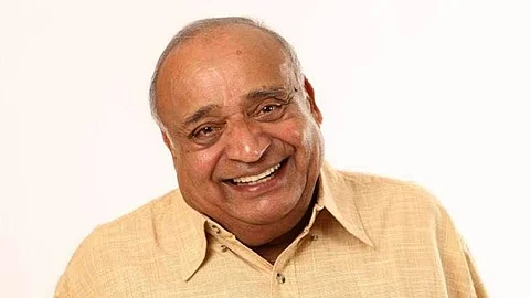 വീരേന്ദ്രകുമാറിന് കോഴിക്കോട് സ്മാരകം; സുഗതകുമാരിയുടെ ആറന്മുളയിലെ വീട് മ്യൂസിയമാക്കും