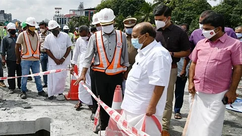 പാലം തുറന്ന് കൊടുത്തത് സാമൂഹ്യവിരുദ്ധ സംഘം; ഗൂഢാലോചനയുണ്ടെന്ന് മന്ത്രി ജി.സുധാകരന്