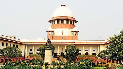 കാര്ഷിക നിയമങ്ങള് തല്ക്കാലം നടപ്പാക്കരുതെന്ന് സുപ്രീംകോടതി; കേന്ദ്രത്തിന് വിമര്ശനം