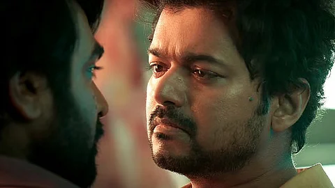 'അണ്ണന് വന്താ ആറ്റംബോംബെ'ന്ന് ലിസ്റ്റിന് സ്റ്റീഫന്, മാസ്റ്റര് കേരളത്തിലെത്തുന്നത് ആറരക്കോടിക്ക്