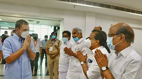 പഴയ കീഴ് വഴക്കം മാറണം; ജനങ്ങളുമായി ബന്ധമുള്ളവരെ സ്ഥാനാര്ത്ഥിയാക്കണമെന്ന് രാഹുല്ഗാന്ധി