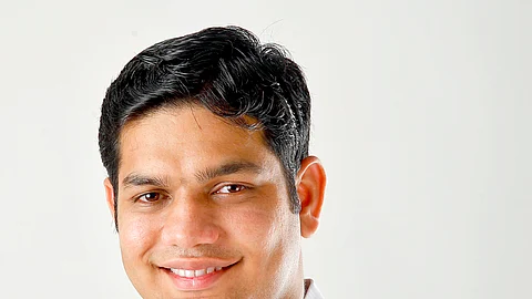 വി ഫോര് കേരളയ്ക്ക് പിന്നില് എല്ഡിഎഫ്; പാലം തുറന്നതില് ഗൂഢാലോചനയെന്ന് ഹൈബി ഈഡന് എംപി