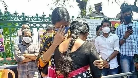 സര്ക്കാരിനെ മോശമാക്കാനല്ല സമരം; ജീവിത സാഹചര്യമാണ് കണ്ണുനനയിപ്പിച്ചത്; സമൂഹമാധ്യമങ്ങളില് അസഭ്യവര്ഷമെന്നും ഉദ്യോഗാര്ത്ഥി