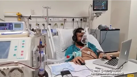 നിങ്ങള് ഒരു യുദ്ധം ജയിച്ചിരിക്കുന്നു; ഐ.സി.യുവില് കിടന്ന് എഡിറ്റിംഗ്; ആശുപത്രിവാസ കാലത്തെ അനുഭവം പറഞ്ഞ് സന്തോഷ് ജോര്ജ്ജ് കുളങ്ങര