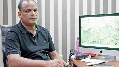 യൂണിടാക് ഉടമ സന്തോഷ് ഈപ്പന് അറസ്റ്റില്; നടപടി വിദേശത്തേക്ക് ഡോളര് കടത്തിയ കേസില്