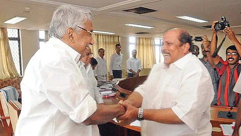 മുഖ്യമന്ത്രിയുടെ ഓഫീസില് ഉമ്മന്ചാണ്ടിയെ അരുതാത്ത സാഹചര്യത്തില് കണ്ടു; ശത്രുതയ്ക്ക് കാരണമിതെന്ന് പി.സി ജോര്ജ്