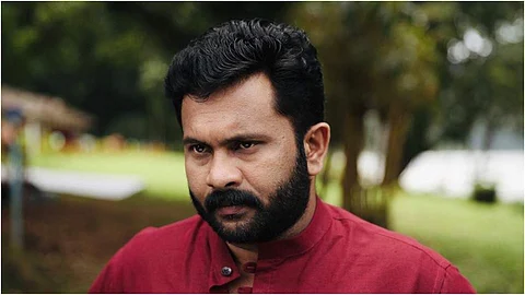 'ശ്രീനിവാസനെ ഇവർ കുറ്റം പറയുന്നു, അപൊളിറ്റിക്കൽ ആവുന്നത് ഒരാളുടെ സൗകര്യം'; അജു വർഗീസ്