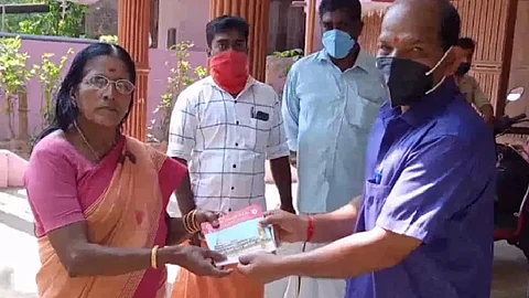 അയോധ്യക്ഷേത്രനിര്മ്മാണ ഫണ്ട് പിരിവ്, ആര്.എസ്.എസ് പരിപാടിയുടെ ഭാഗമായി സി.പി.എം നേതാവും